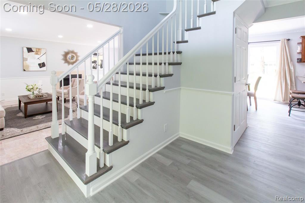 6910 Leytonstone Boulevard, West Bloomfield, MI — Photo 4