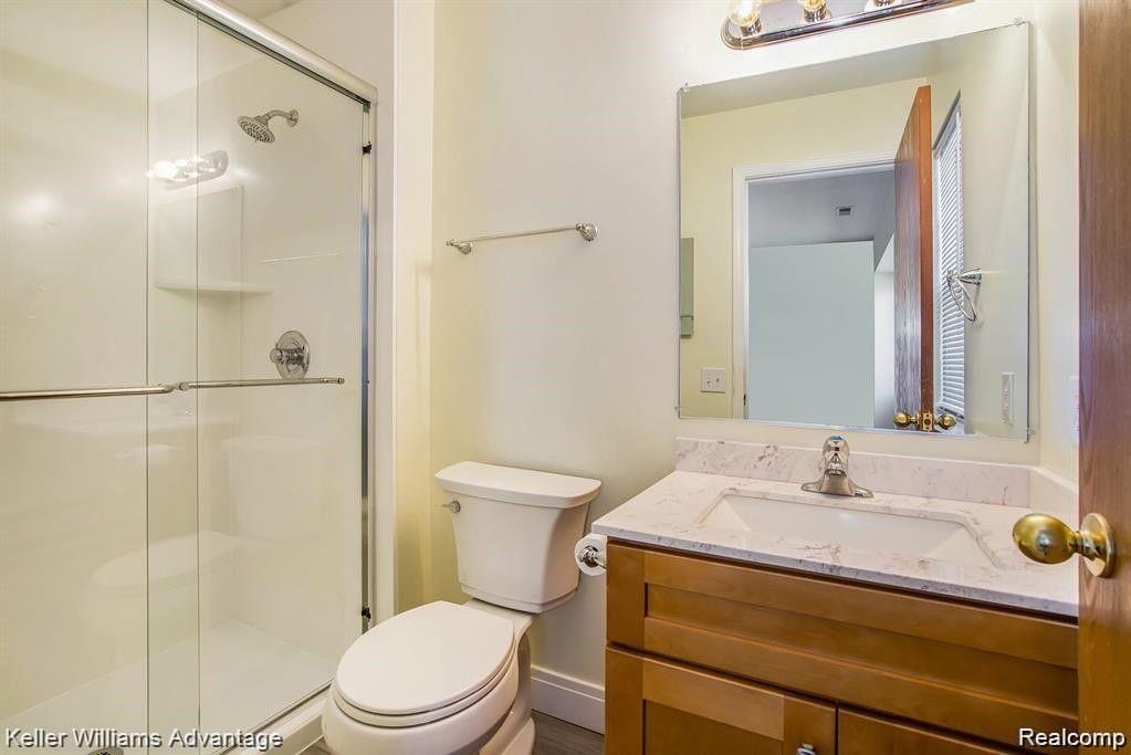 42672 LILLEY POINTE Drive, Canton, MI 48187 — Photo 9