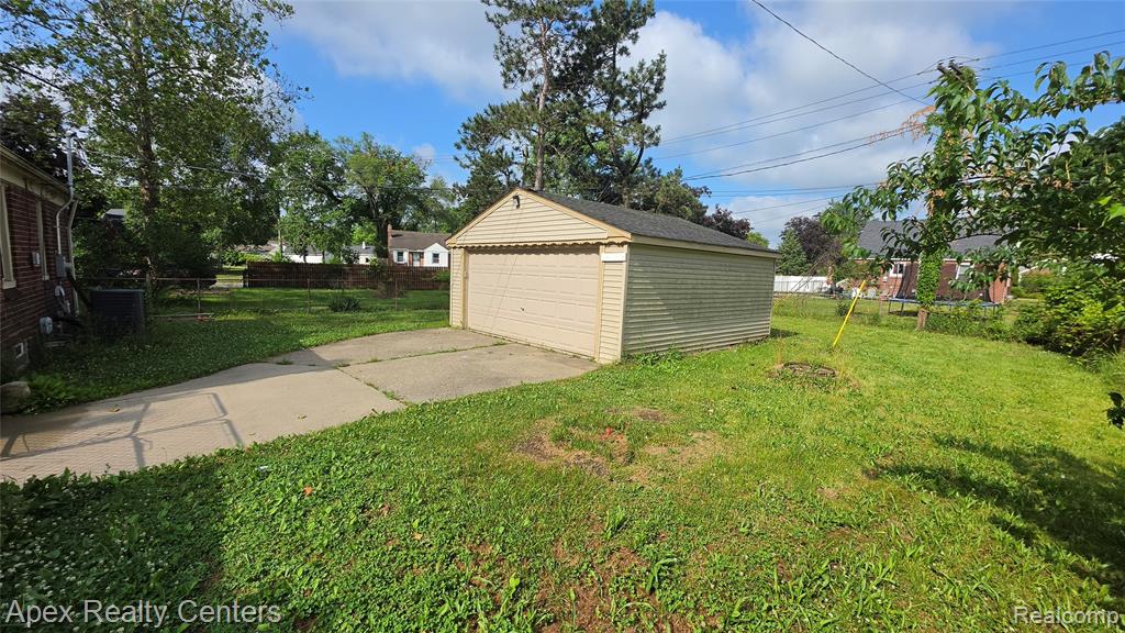 1172 Blackstone Street, Inkster, MI 48141 — Photo 3