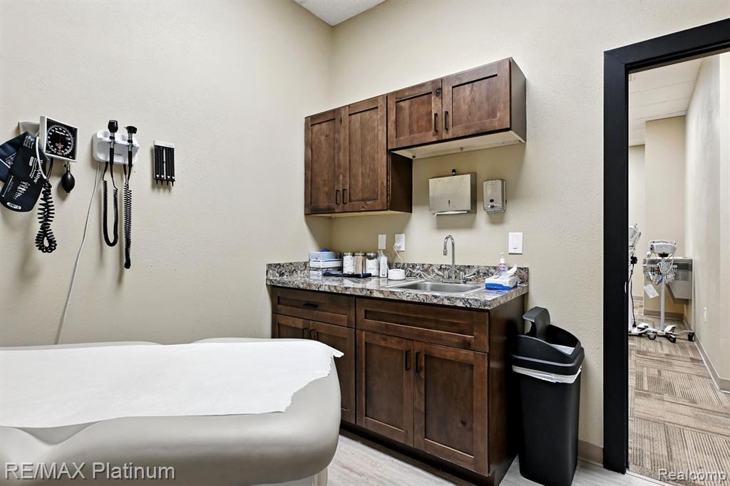 110 W Grand River Road, Webberville, MI 48892 — Photo 19
