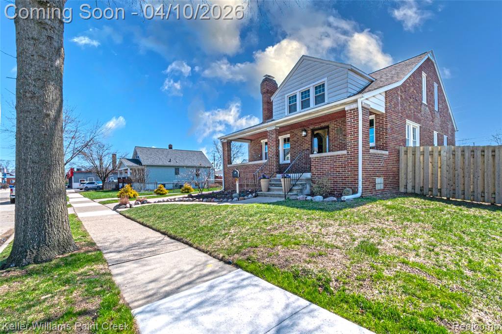 7392 Voerner Avenue, Center Line, MI 48015 — Photo 3