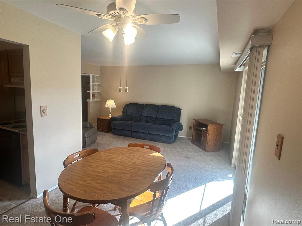 1748 HARRISON Avenue, D-1, Trenton, MI 48183 — Photo 7