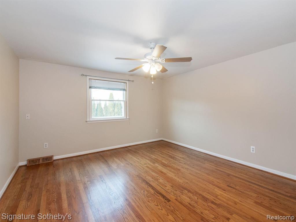 4746 HEDGEWOOD Drive, Bloomfield Hills, MI — Photo 16