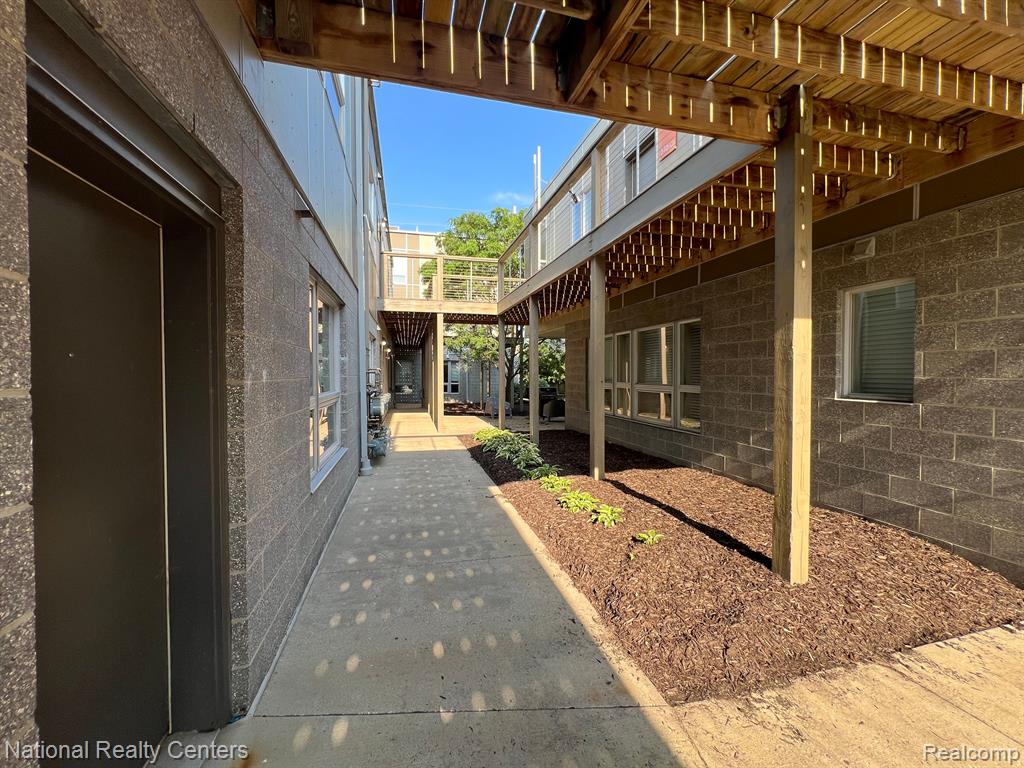 600 Douglas Street NW, 612C, Grand Rapids, MI 49504 — Photo 17