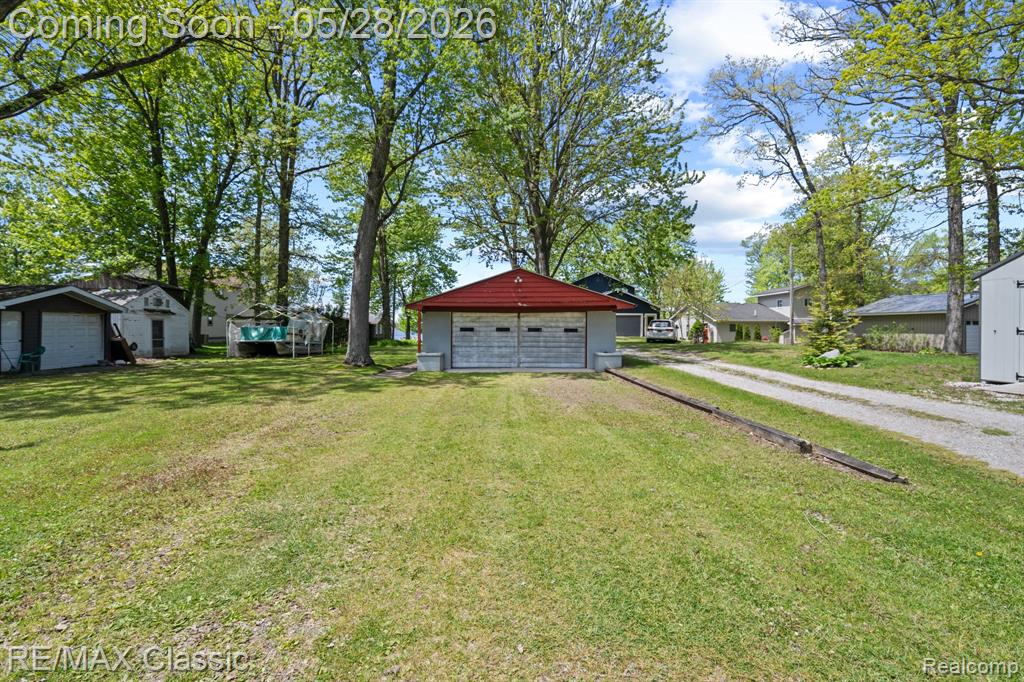 10584 Bob White Beach Boulevard, Whitmore Lake, MI 48189 — Photo 22