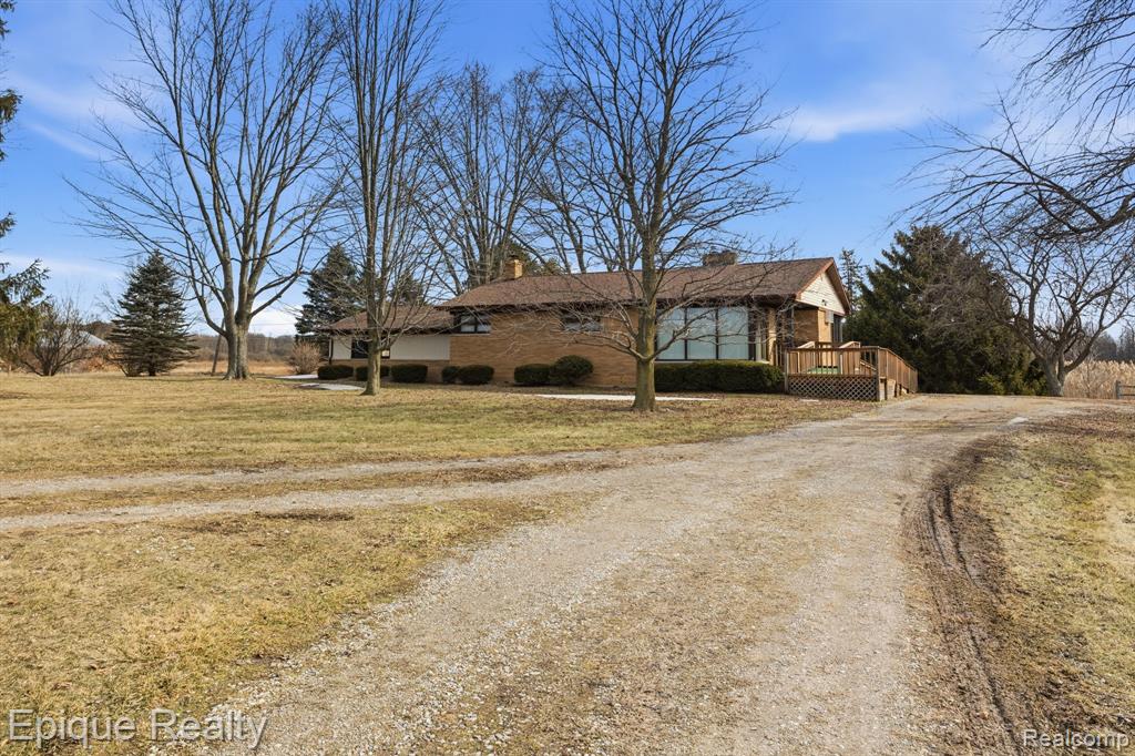 5426 Wildcat Road, Clyde, MI 48049 — Photo 2