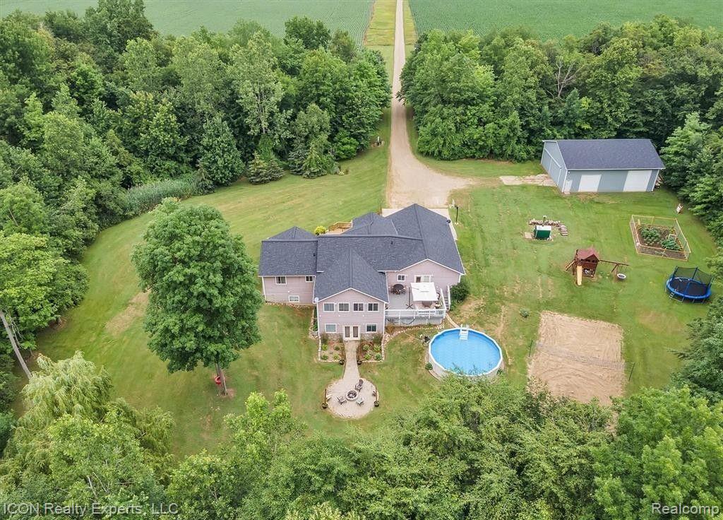 5856 PECK Road, Brown, MI 48416 — Photo 11