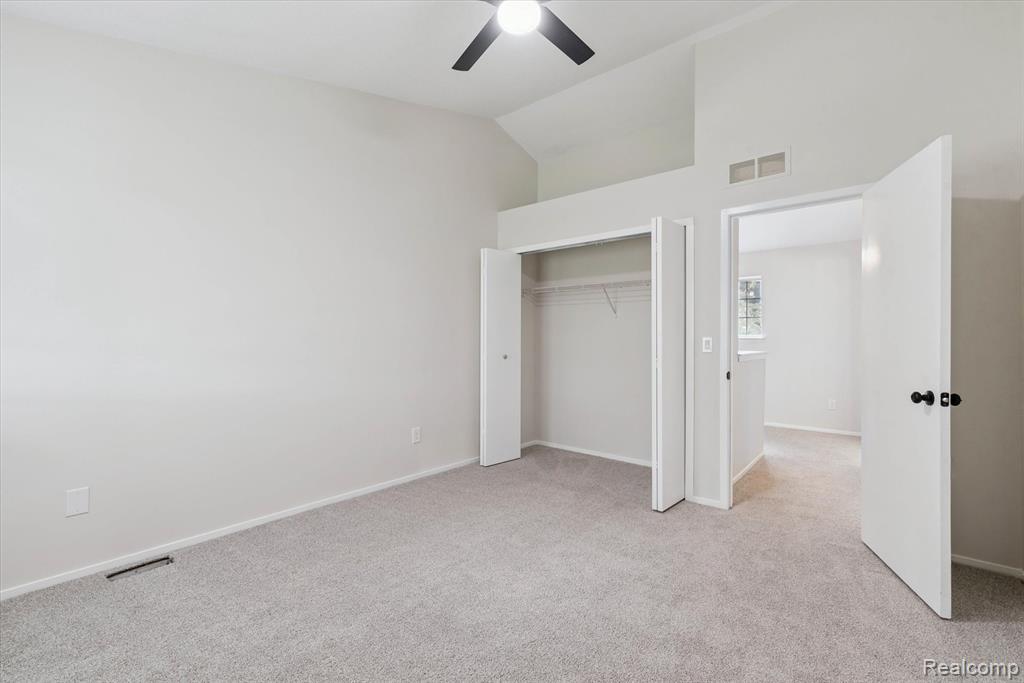 36550 Deerhurst S, Westland, MI — Photo 23