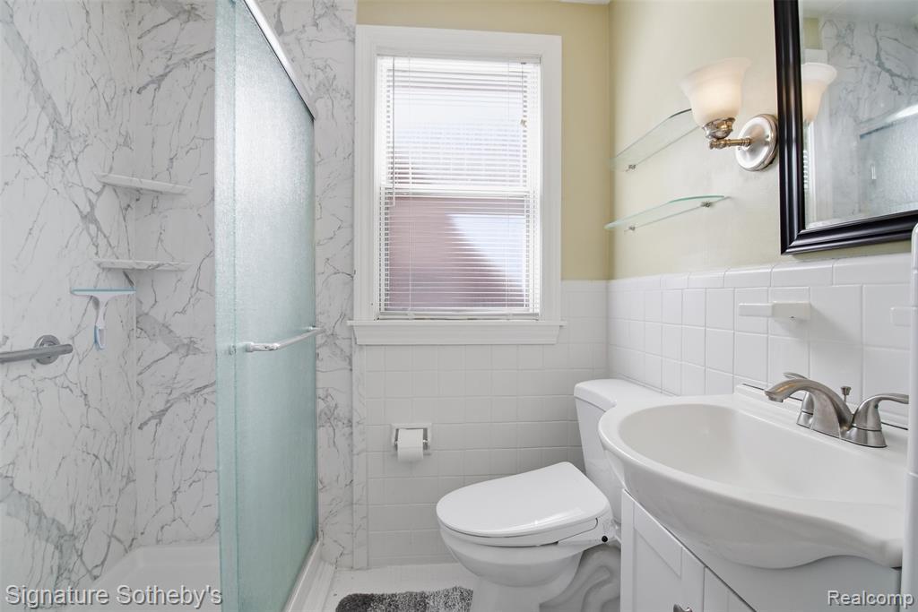1268 Brys Drive, Grosse Pointe, MI 48236 — Photo 13