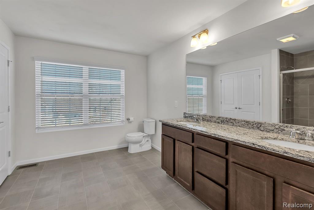 2019 WILTSHIRE Drive, Superior, MI 48198 — Photo 19