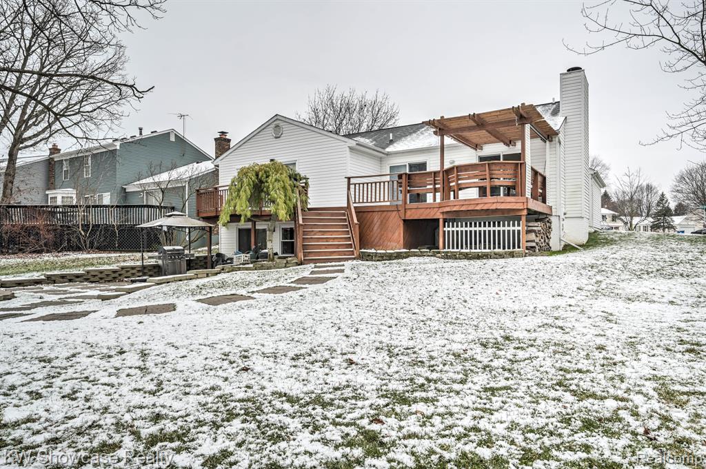 5806 KING JAMES, Waterford, MI 48327 — Photo 55