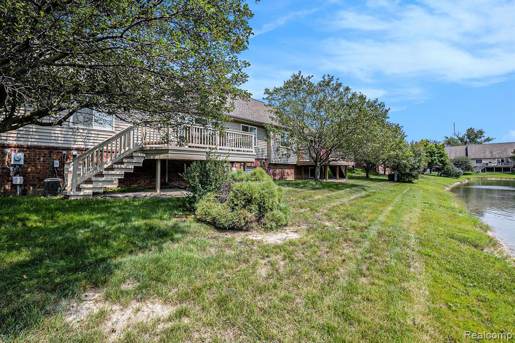 5477 Victory Circle, Sterling Heights, MI 48310 — Photo 31