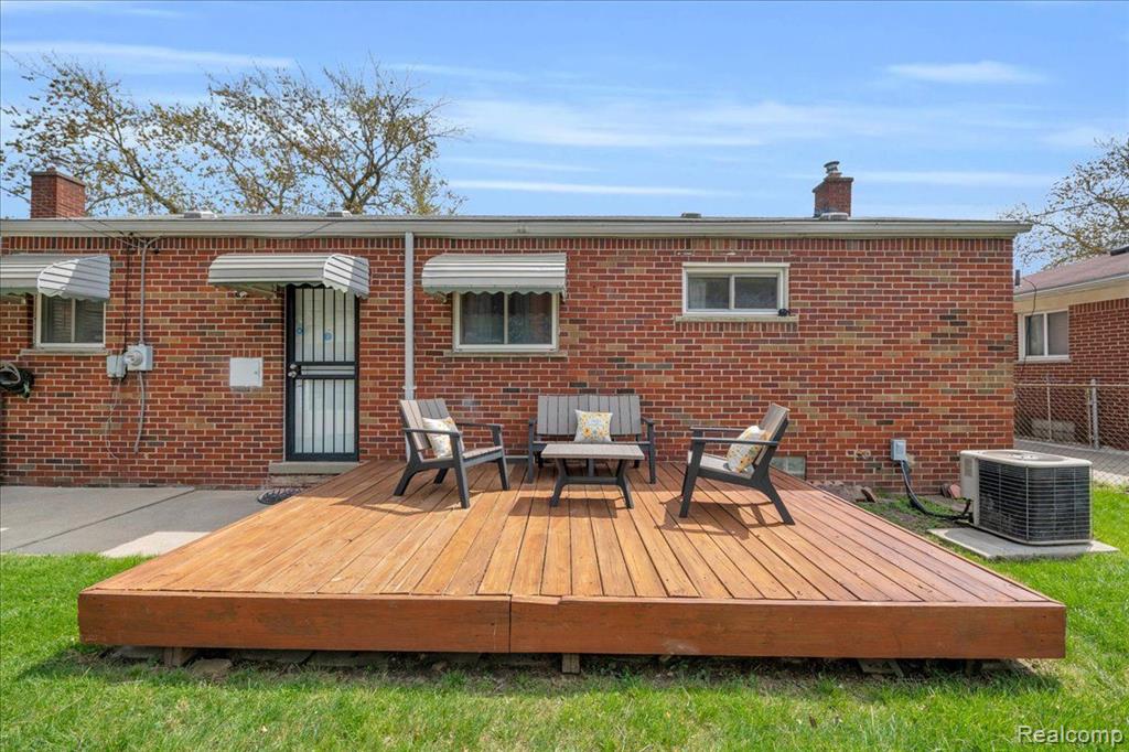 9189 APPLETON Avenue, Redford, MI 48239 — Photo 21