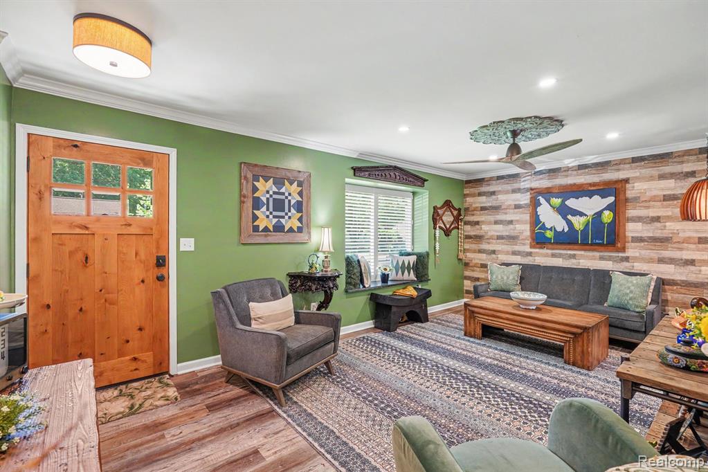 3544 Fort Drive, Waterford, MI 48328 — Photo 5