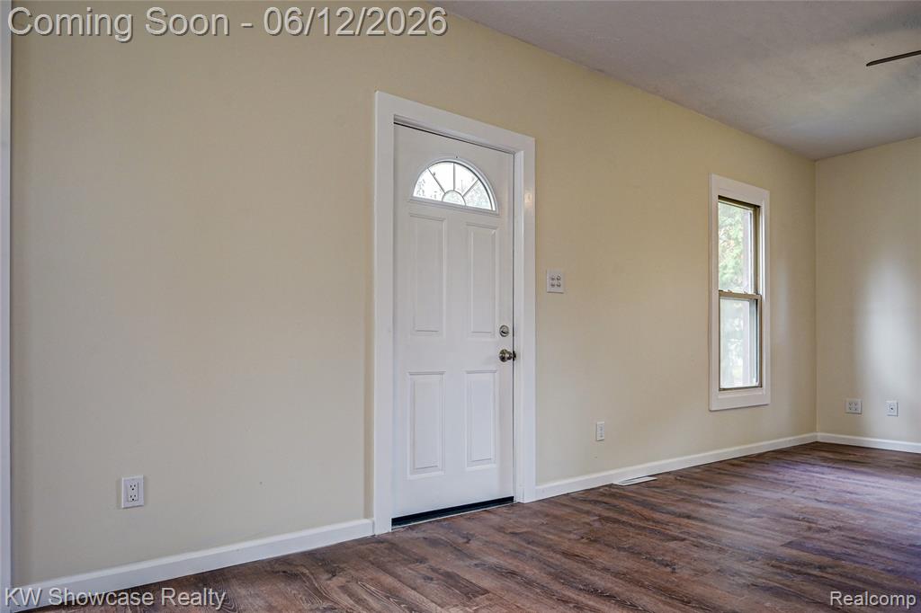 504 2nd Street, Oxford, MI 48371 — Photo 4
