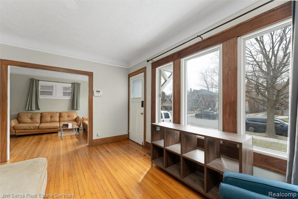 4836 Kensington Avenue, Detroit, MI 48224 — Photo 5