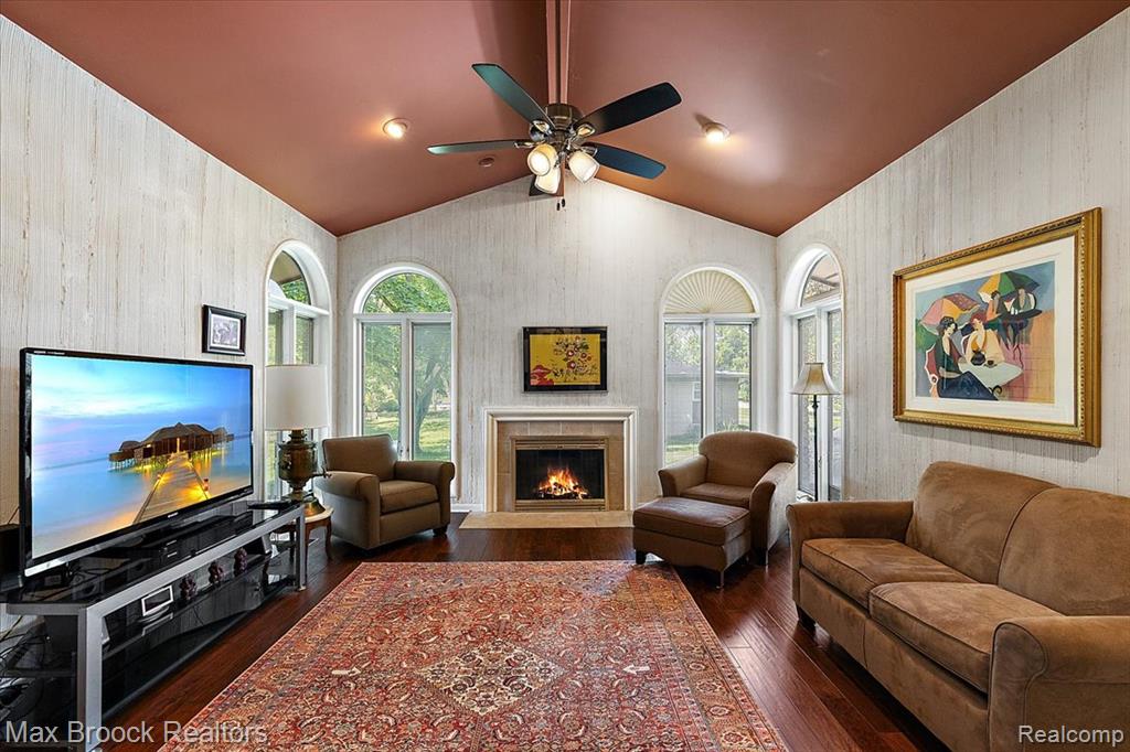 45167 9 Mile Road, Novi, MI 48167 — Photo 20