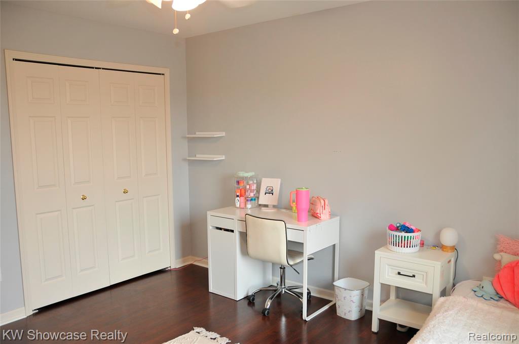 5444 BUELL Drive, Commerce Twp, MI 48382 — Photo 25