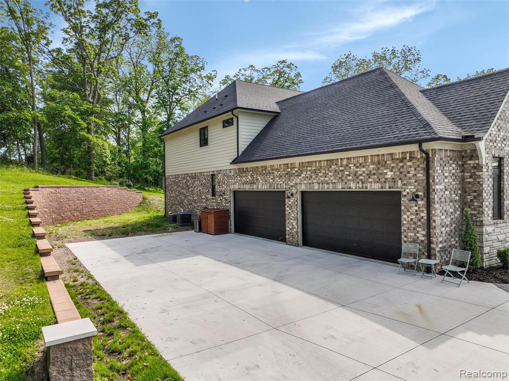 2584 Heights View Court, Rochester, MI 48306 — Photo 59