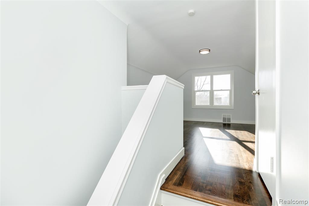 12058 Wayburn, Wayne, MI 48224 — Photo 19