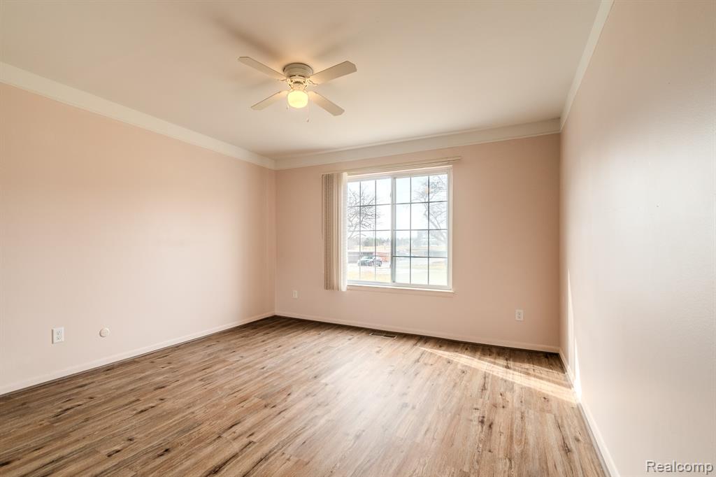 474 Fox Hills Drive N, Bloomfield Hills, MI 48304 — Photo 8