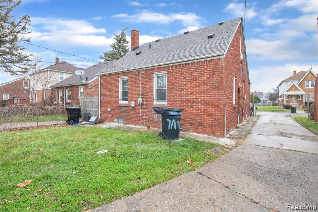 6839 Rosemont Avenue, Detroit, MI 48228 — Photo 3