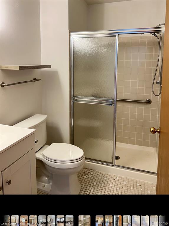 947 Wexford Way, Rochester Hills, MI 48307 — Photo 13
