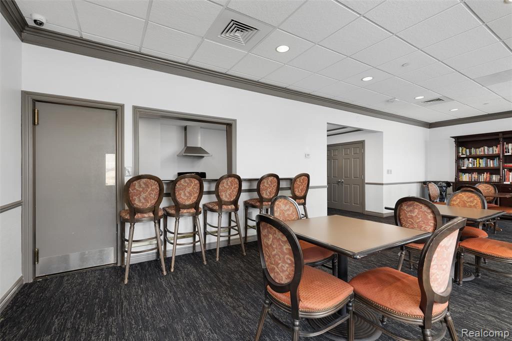 250 E Harbortown Drive, Detroit, MI 48207 — Photo 21