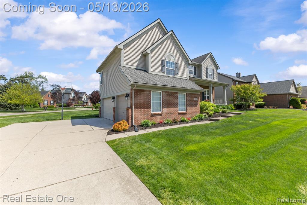 2057 Warbler Court, Commerce Twp, MI 48382 — Photo 2