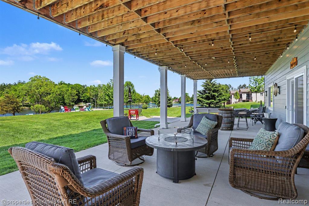 2260 Willow Bay Lane, Gladwin, MI 48624 — Photo 50
