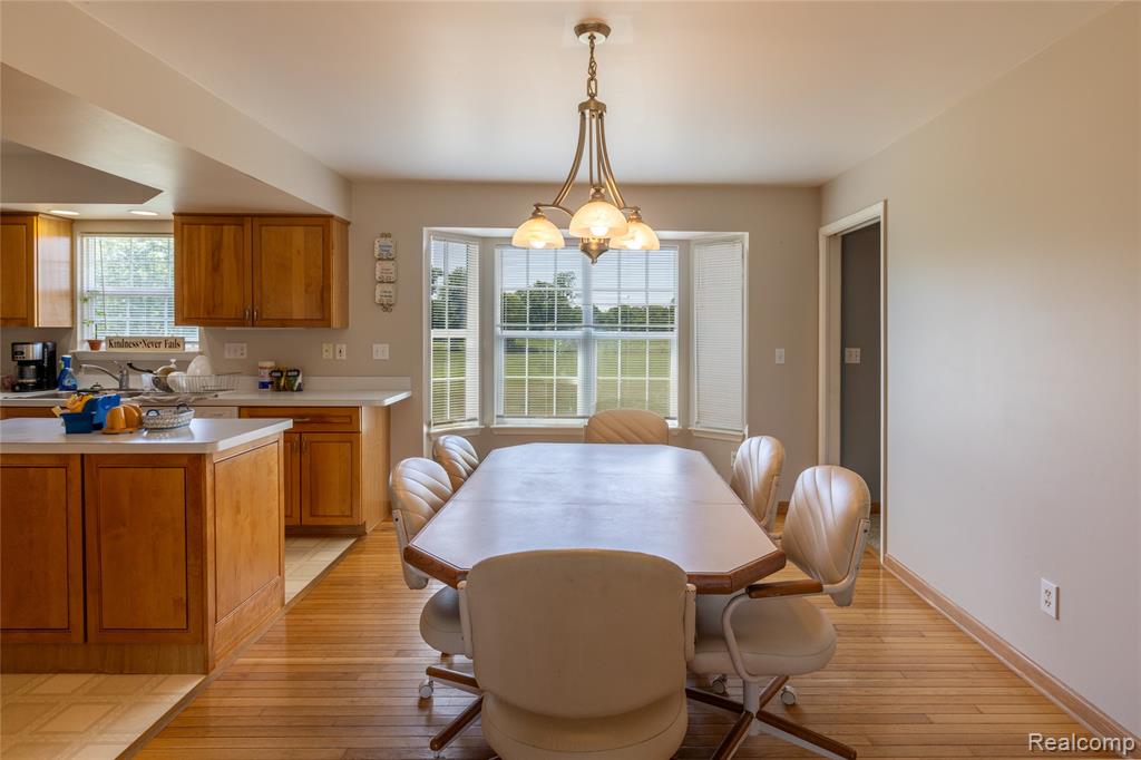 27750 Bell Road, New Boston, MI 48164 — Photo 15