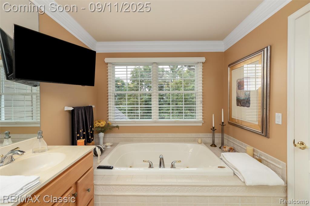 44505 Broadmoor Boulevard, Northville, MI 48168 — Photo 31