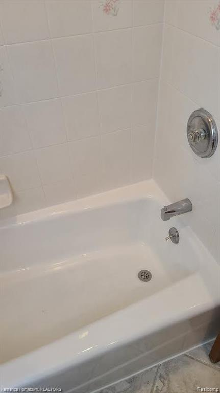 527 ROSEMONT Avenue, Saline, MI 48176 — Photo 13