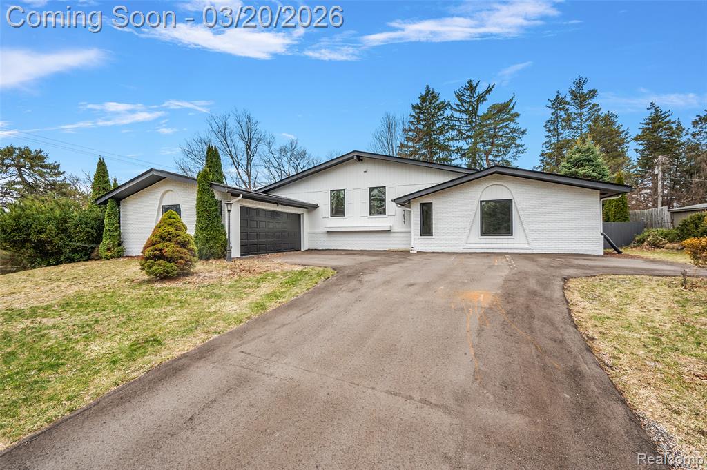 7811 Caberfae Trail, Clarkston, MI 48348 — Photo 10