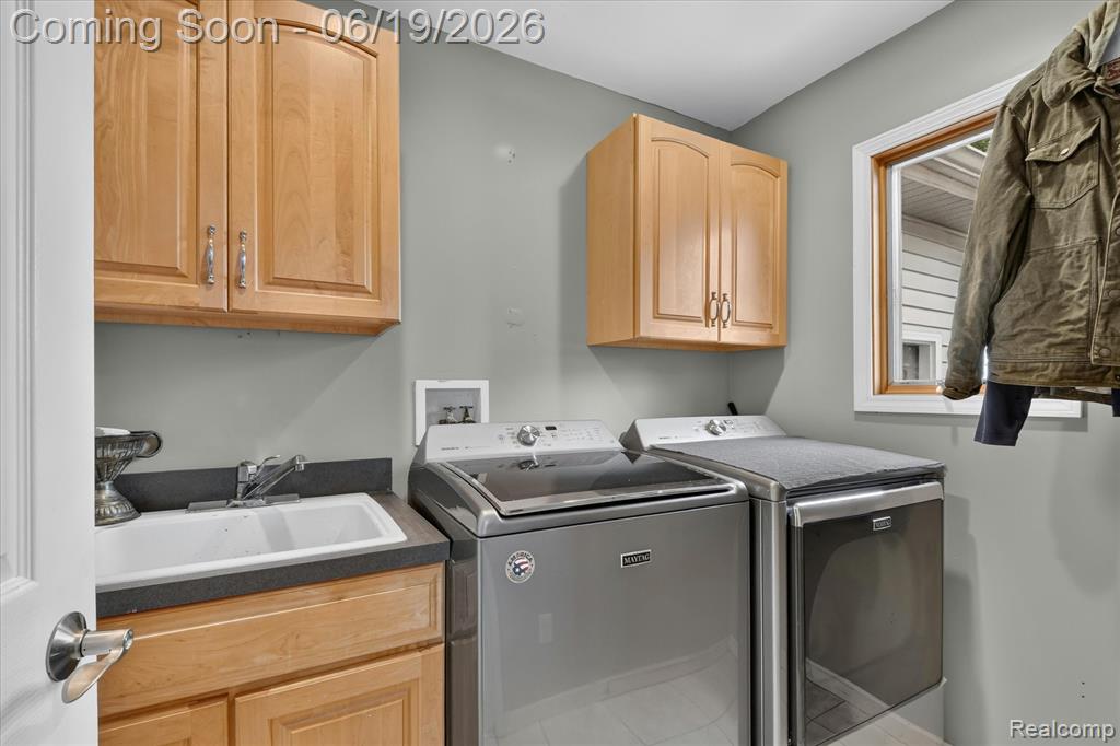 7040 McGuire Road, Fenton, MI 48430 — Photo 13