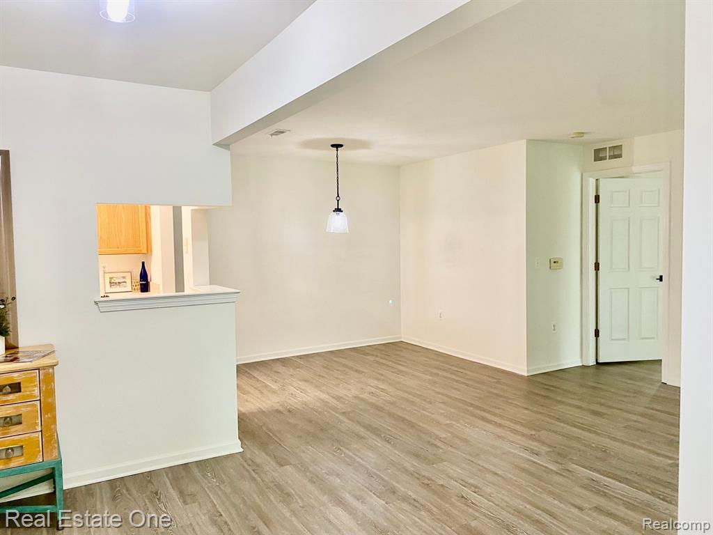 44932 MARIGOLD Drive, Sterling Heights, MI 48314 — Photo 5