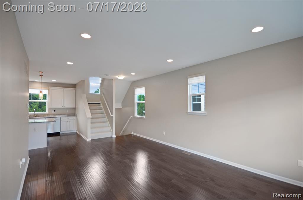 4625 Bradley Circle, Troy, MI 48085 — Photo 10
