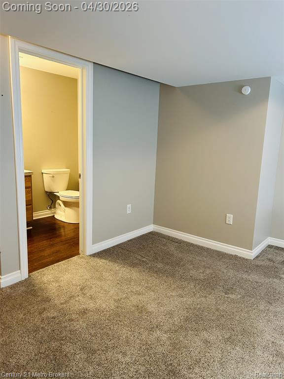 4467 Cross Creek Boulevard, Burton, MI 48509 — Photo 17