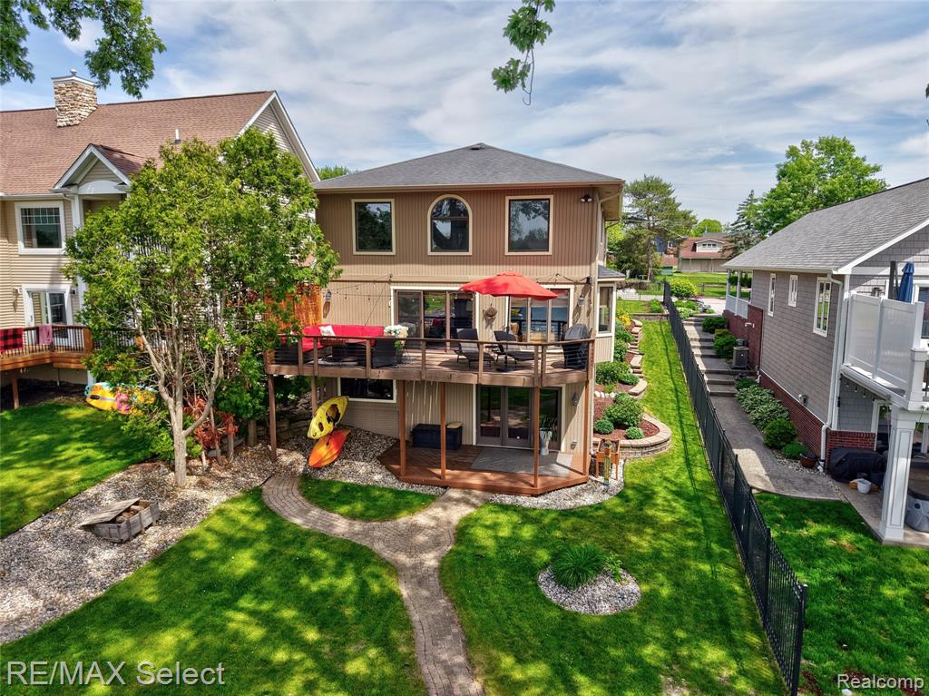11476 Moffett Court, Fenton, MI 48430 — Photo 8