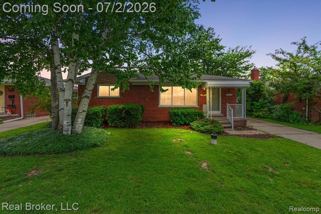 7624 Gary Avenue, Westland, MI — front exterior