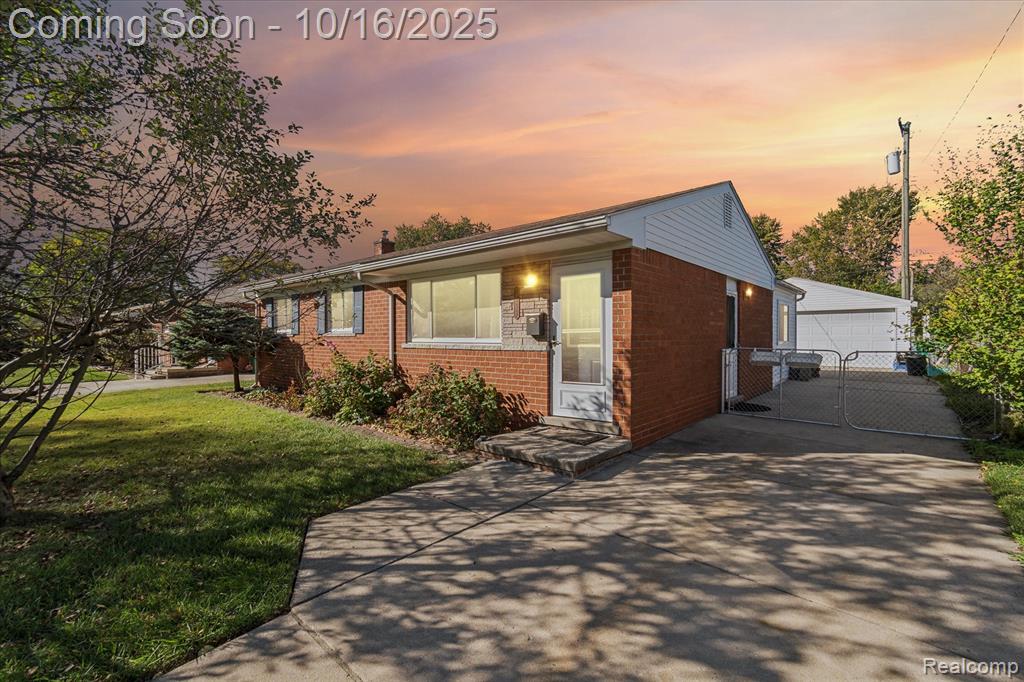 6439 Huntleigh Street, Garden City, MI — front exterior