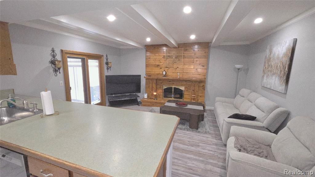 41174 Bernard Drive, Sterling Heights, MI 48313 — Photo 13