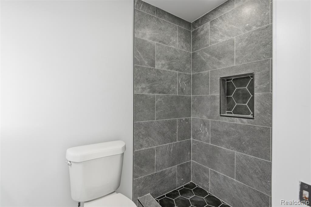 44570 Tillotson Drive, Canton, MI 48187 — Photo 41