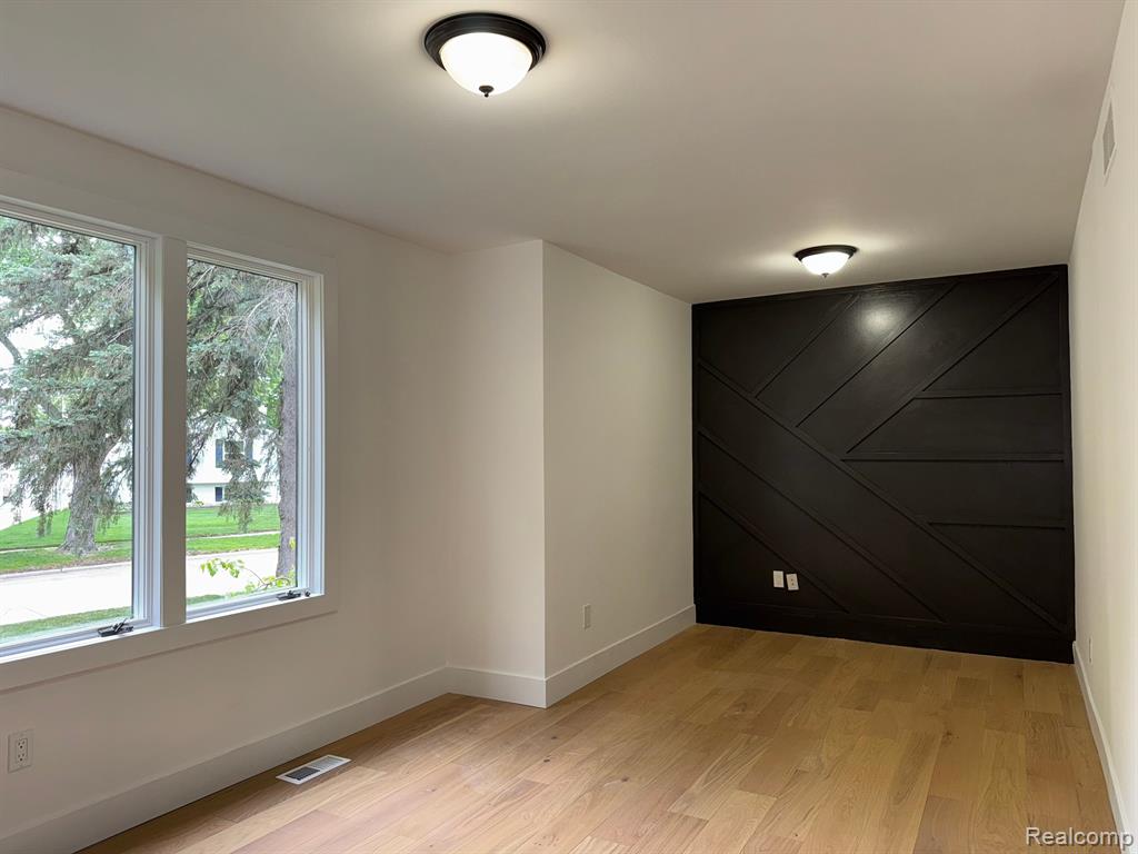 42811 WILMINGTON Drive, Sterling Heights, MI 48313 — Photo 15