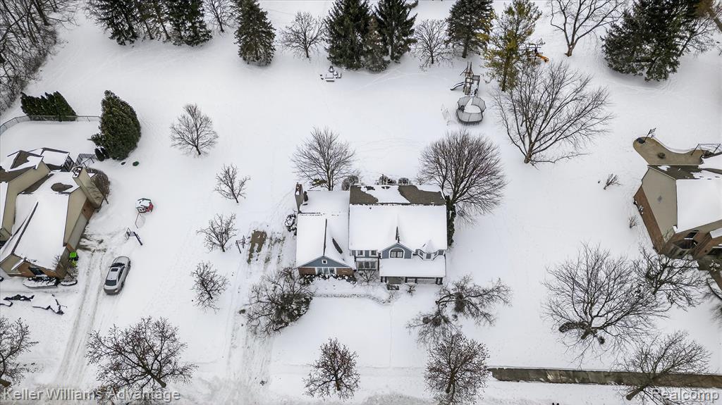 47707 Rochester Drive, Novi, MI — Photo 40