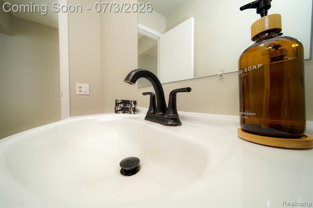 6578 Greene Haven Drive, Clarkston, MI 48348 — Photo 16
