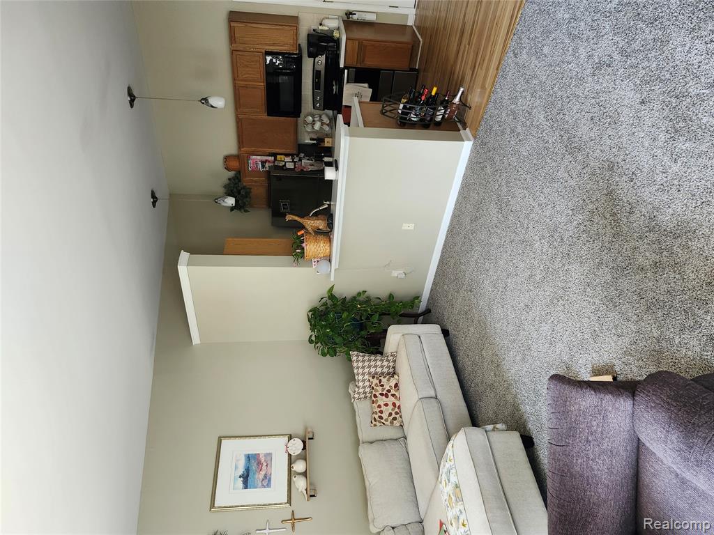 9520 Timber Ridge Drive, Grand Blanc, MI 48439 — Photo 4