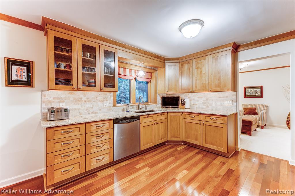 41764 Camden Court, Northville, MI 48168 — Photo 14