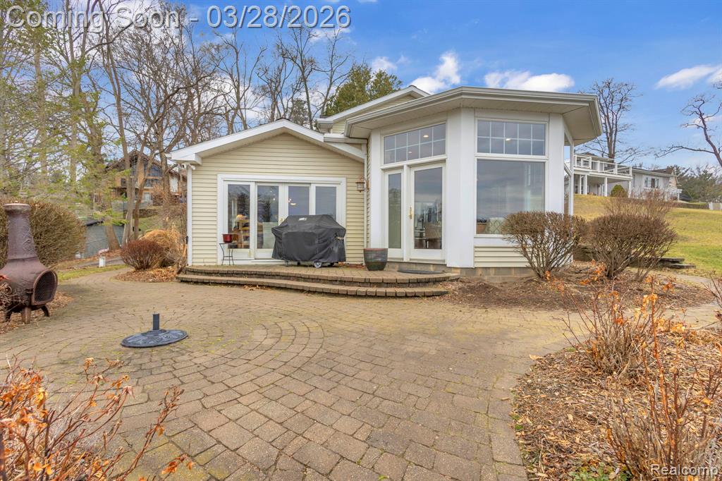 664 King Circle, Lake Orion, MI 48362 — Photo 46