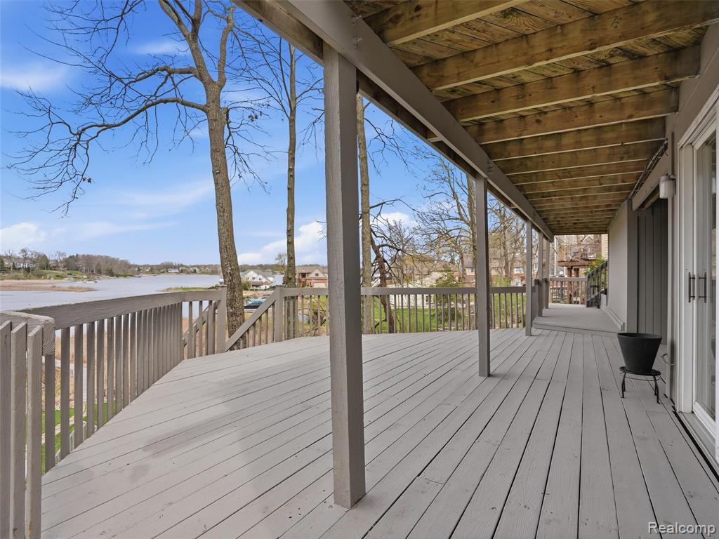 4965 Grover Drive, Brighton, MI 48116 — Photo 45